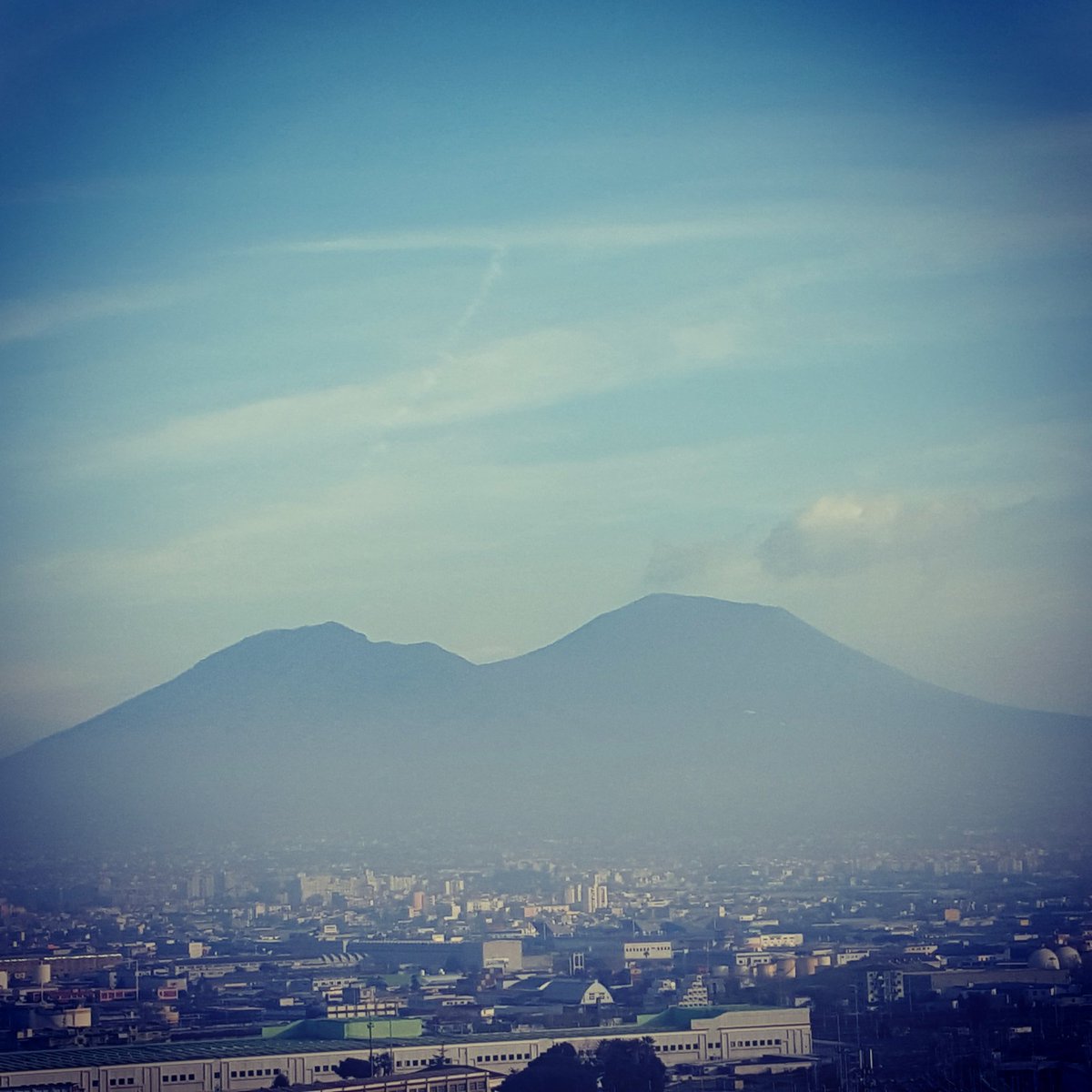 BUONATALE@Finsburyparktheater@WByeats@HettieHolland@Frontroom@allindipentensbusiness@finsburyPark