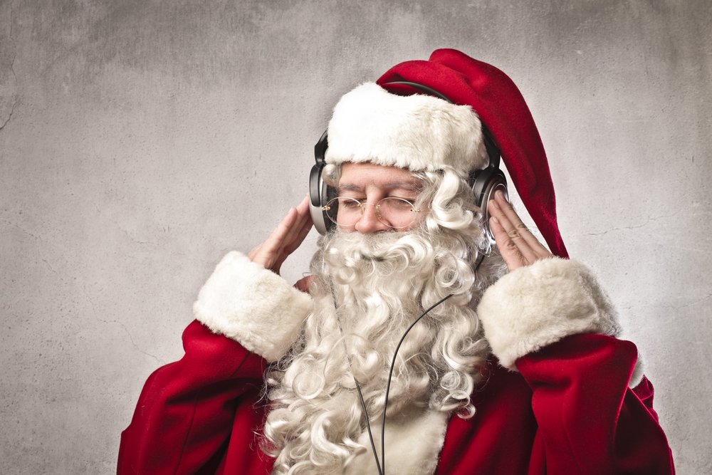 iMeshMusic's tweet photo. #HappyHolidays! Share your favorite holiday song! https://t.co/gQbunB28zT