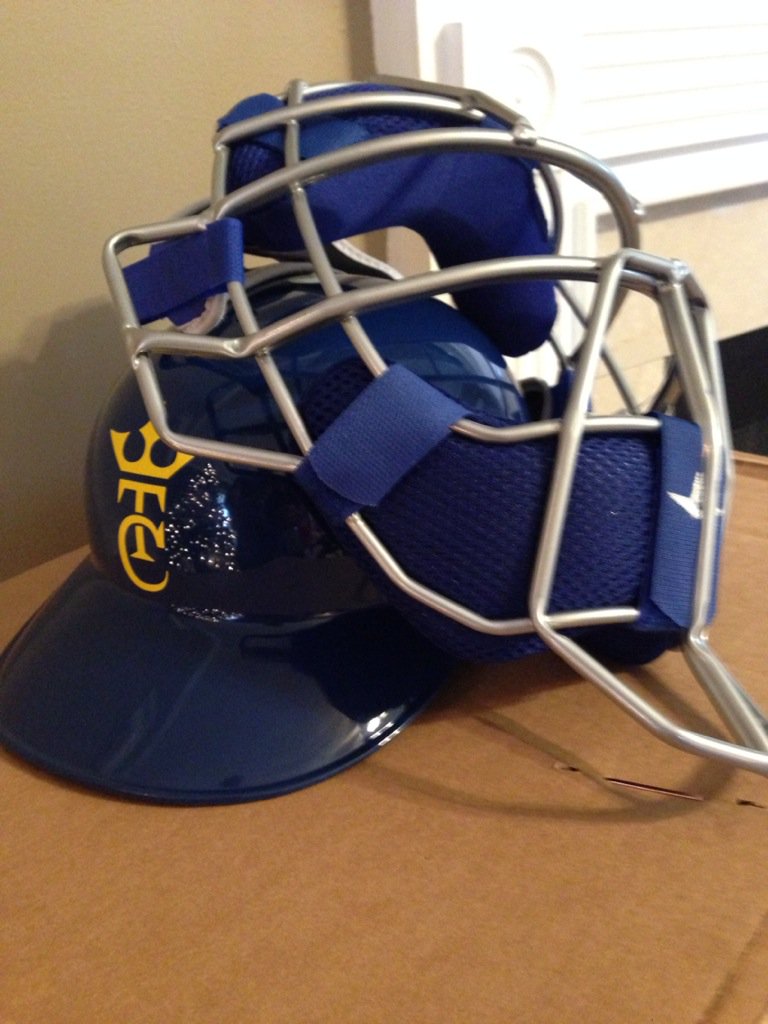 TCKings04's tweet photo. Merry Christmas Kings!!
Did Santa bring you any new baseball gear?? https://t.co/ymizRn9x77