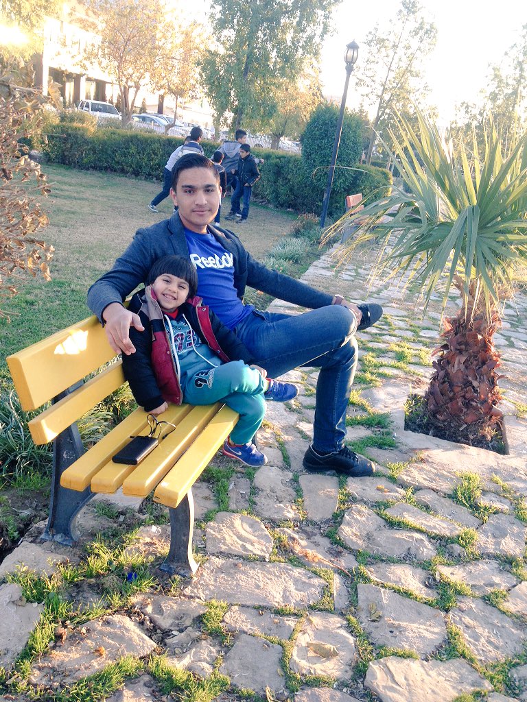 AL_ALWNII's tweet image. 