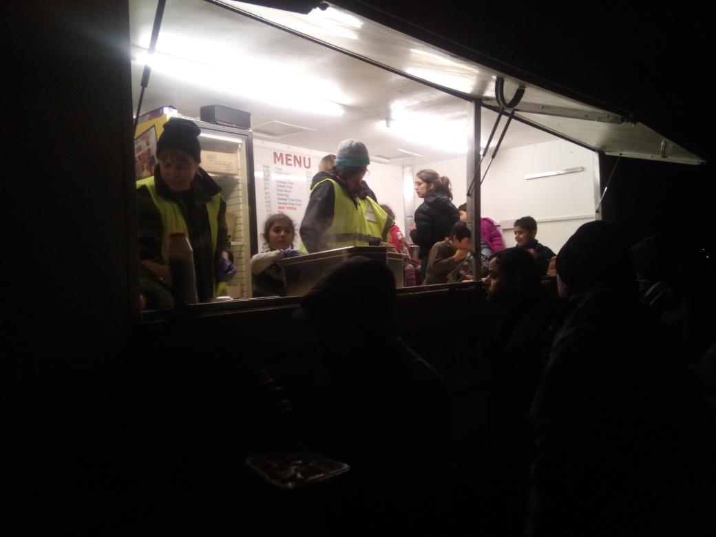 putaindepoutine's tweet photo. Everyday @RefugeeCKitchen take 500+ servings to Dunkerque. Kids ran on so I gave em my job and went for a stroll. https://t.co/oG4d5bFxXx