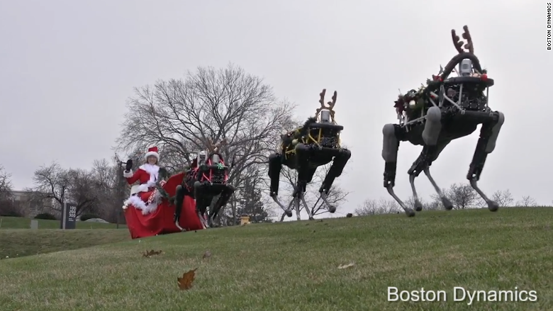 CNN's tweet photo. Watch terrifying robot reindeer pull Santa's sleigh https://t.co/uhugpj9FX8 https://t.co/yqVufb8Wi6
