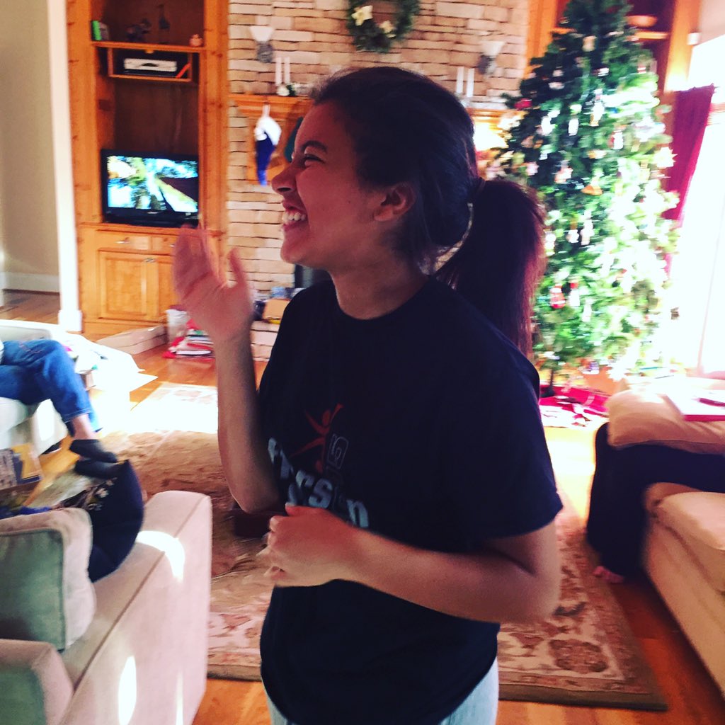 cbshaix3's tweet image. Finding out going to see @ChelseaFC for your 16th birthday. #@maya_houser #headgoingtoexplode #CFC #bestdayever