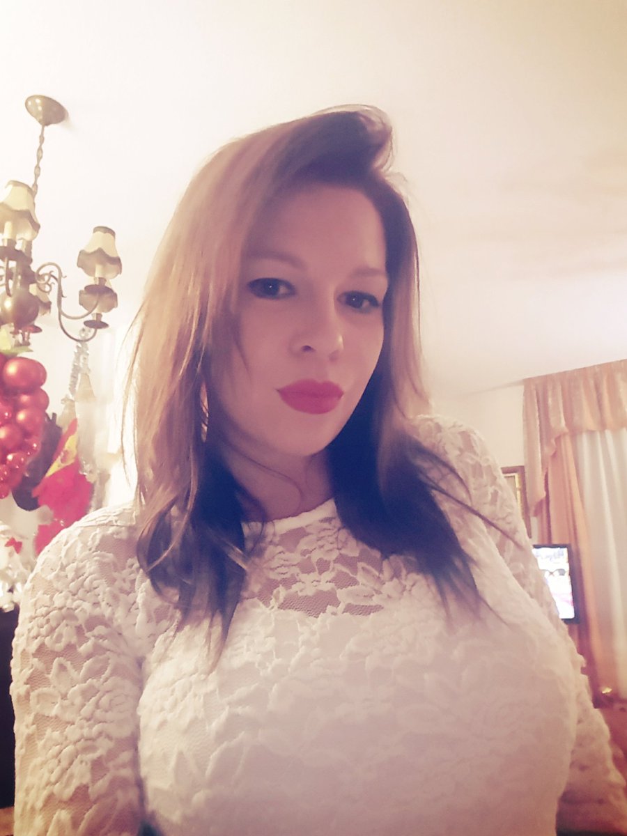 stefanie (@stefanie060590) on Twitter photo 