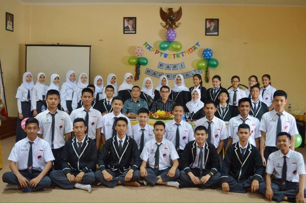 Happy Birthday PAPI Najib dan Pak Rozali tanggal 9 dan 12 Desember 2015 kemarin. We Lovee Youu