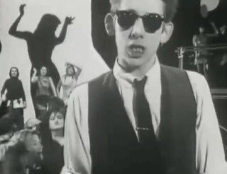 Shane MacGowan 

( V & G of The Pogues)

Happy 58th Birthday!!!

25 Dec 1957

Irish CelticPunk Icon & Legend 