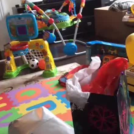 ARMEFatigue's tweet photo. |REPLAY| Parker's 2nd Christmas! 🎄🎅🏿😆 #katch #Periscope https://t.co/ddjXDfs8KO https://t.co/9fZoyPgvam