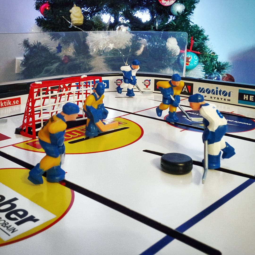 bergamelli's tweet image. Ça va slasher en masse ! 🏒🏆
🇸🇪 🆚 🇫🇮 #stiga #hockeytable #hockey #redlight 🚨 cc @21_Cedric
instagram.com/p/_uC82KJ_mH/