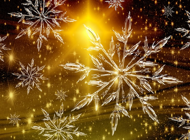 marcoscville's tweet photo. May your trees be lit and carols be sung! Grab your loved ones for the holiday has begun! Happy holidays! https://t.co/5qMUXiETSi