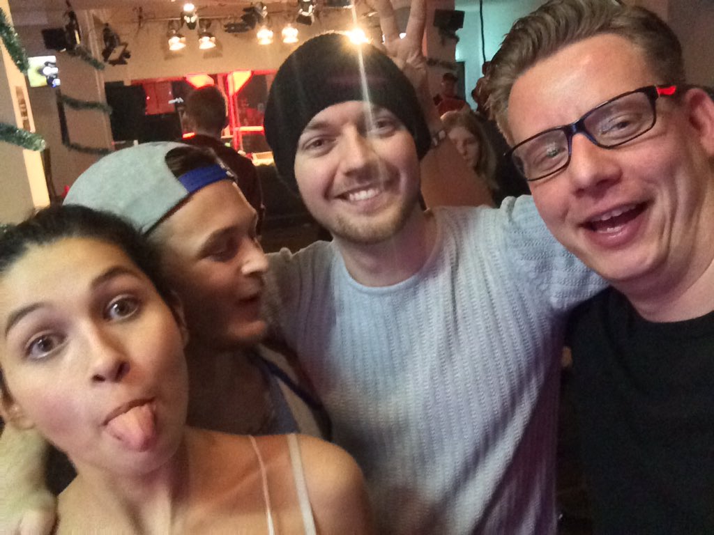 WaitForRigo's tweet photo. @DeMusliM @TaKeTV #HSCXII Haha, found this on my mobile today! #party @TaKeSeN #afterparty https://t.co/I00uwYf1Iq