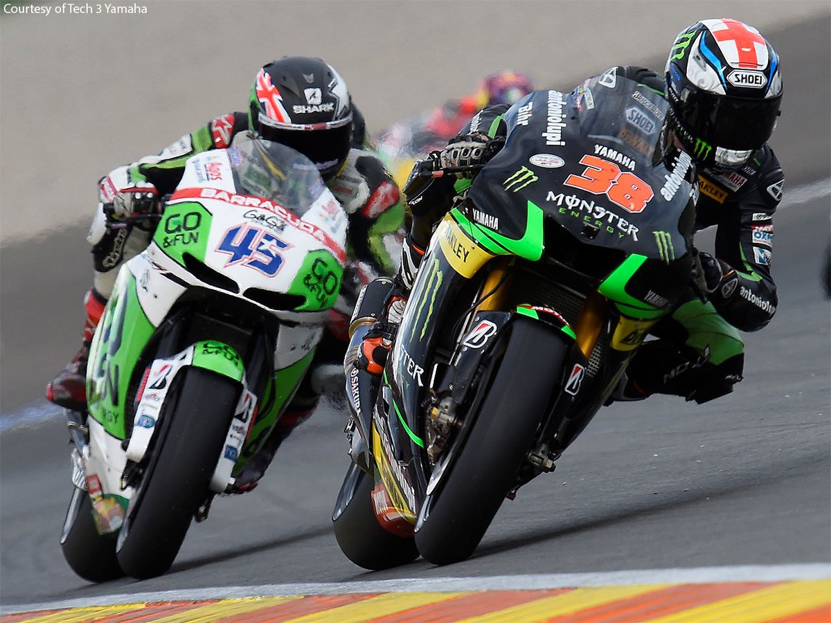 bgmotogp's tweet photo. #83DaysUntilQatar (38+45) ๐ฌ๐ง ๐๐ Bradley Smith and Scott Redding at @CircuitValencia, 2014 #MotoGP ยฉ @Tech3Racing https://t.co/3iNX4MaOYB