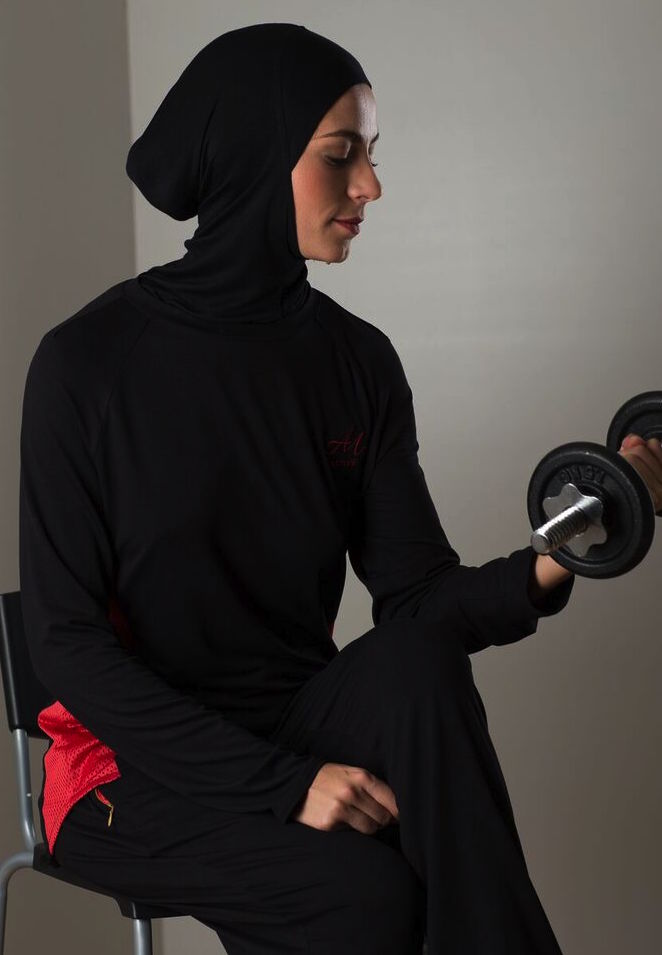 AnahMariaactive's tweet photo. Take a look at our all in one #hijab that fits with ease. #AMActive #activewear #gym #workout #modest #women https://t.co/YCK5gsEuNF
