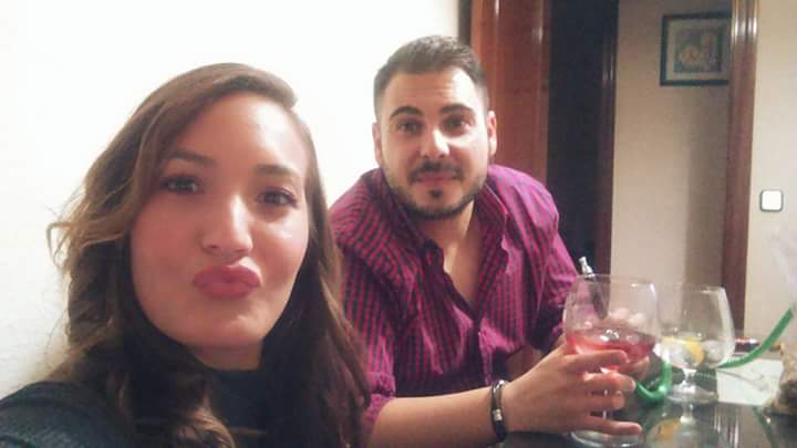 rosirivera9's tweet photo. Feliz Navidad, y como...junto a el.
#CenaNavidad #TeAmo @DCandelera https://t.co/LJsnPbfUGv