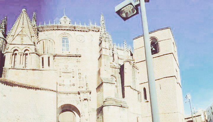 georgestanton15's tweet photo. #スペイン #Plasencia #Extremadura #Spain #西班牙 https://t.co/ENgnJ1sFsB #WTM2016 #tourism #FITUR2016 #España https://t.co/Xu3us9YgAc