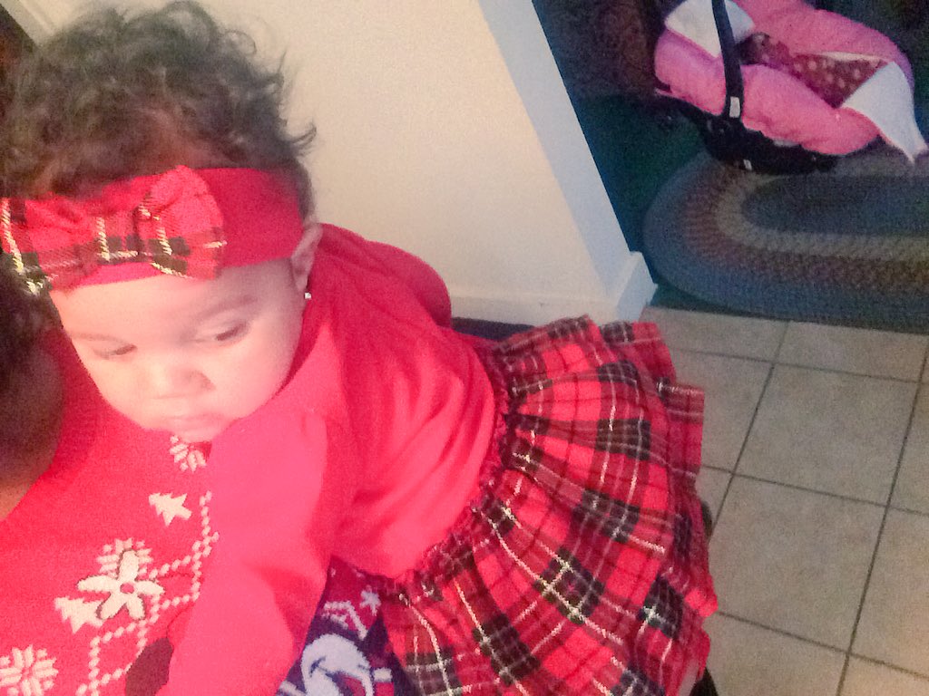 Tyty_198's tweet photo. Merry Christmas #princessjuliet https://t.co/i93equEiG3