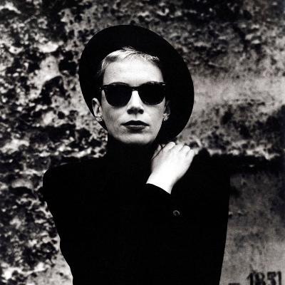 Happy 61st Birthday to Annie Lennox 