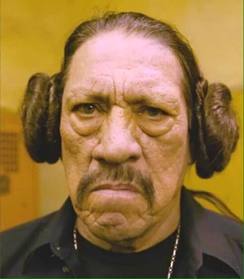 SrShadowban's tweet photo. Cómo pasan los años por la princesa Leia. https://t.co/9yb43TUMbY