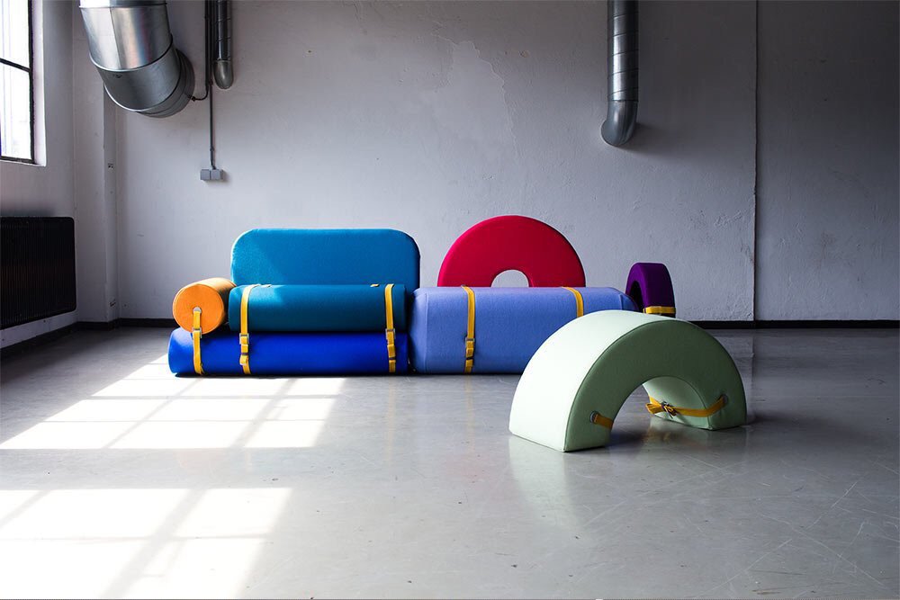 soyoufr's tweet image. Salle de jeu #Design Academy Eindhoven  #TijsGilde #play #living #game #furniture #architecture #color