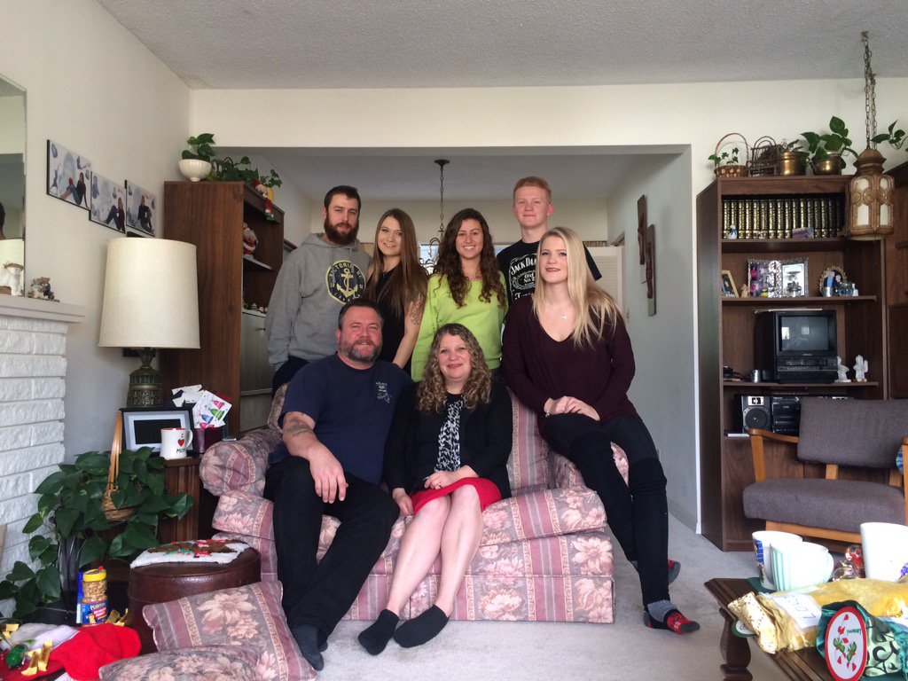 LifetouchDean's tweet photo. Merry Christmas from our family to yours! https://t.co/lROtnlYUiv