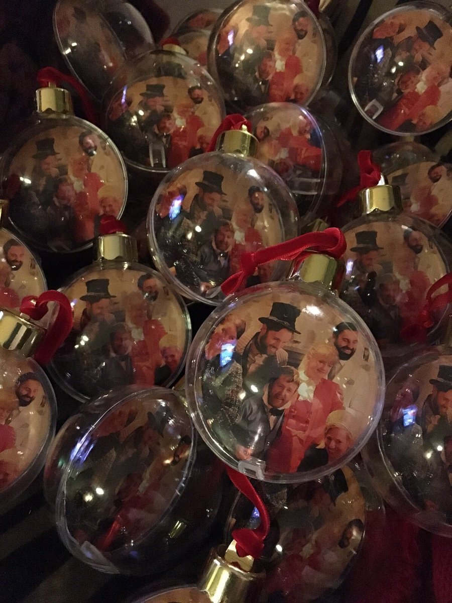 m_and_sons's tweet photo. Amazing Christmas with all these bitches, with kinky wishes to hot for the snow #hetistenslottekerstdag https://t.co/9ZYxGK74Qm