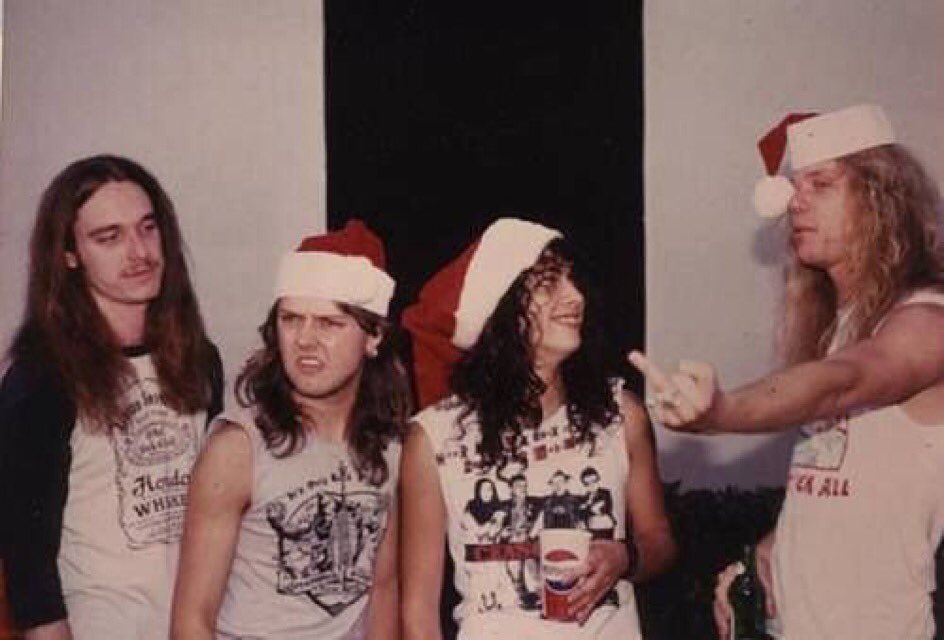 KirkHammett's tweet photo. Merry Cliffmas !!! https://t.co/KkPghQZpd1