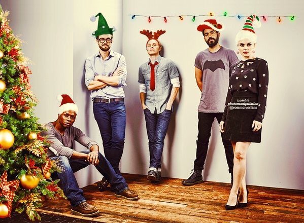 malcolmjgoodwin's tweet photo. Merry Christmas y'all!! https://t.co/h6ehzIP5Qz