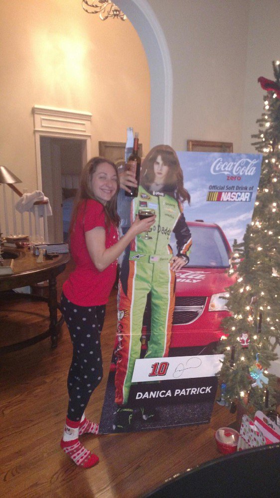 hilariouscfb's tweet photo. Drinking with my sister in law on Christmas. #rideordiesisters #greershome #danicapatrick @DanicaPatrick @ImNotGreer https://t.co/GMnaCwatba