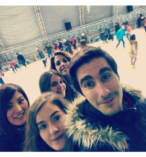 FatiRuizCruz's tweet photo. Patinadores profesionales creando envidias. https://t.co/6XP7K24GfK