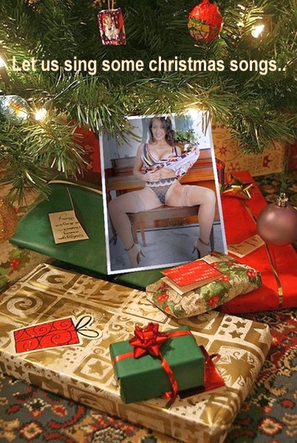 Merry Christmas to all of you and your families! https://t.co/lHPGWK8DcC