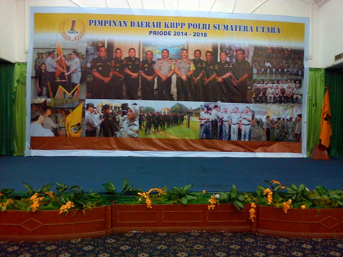 ppkbpppolri's tweet photo. Giat evaluasi kinerja KBPP POLRI SUMATERA UTARA periode 2014-2015....salam setia https://t.co/hAbv5pI8pt