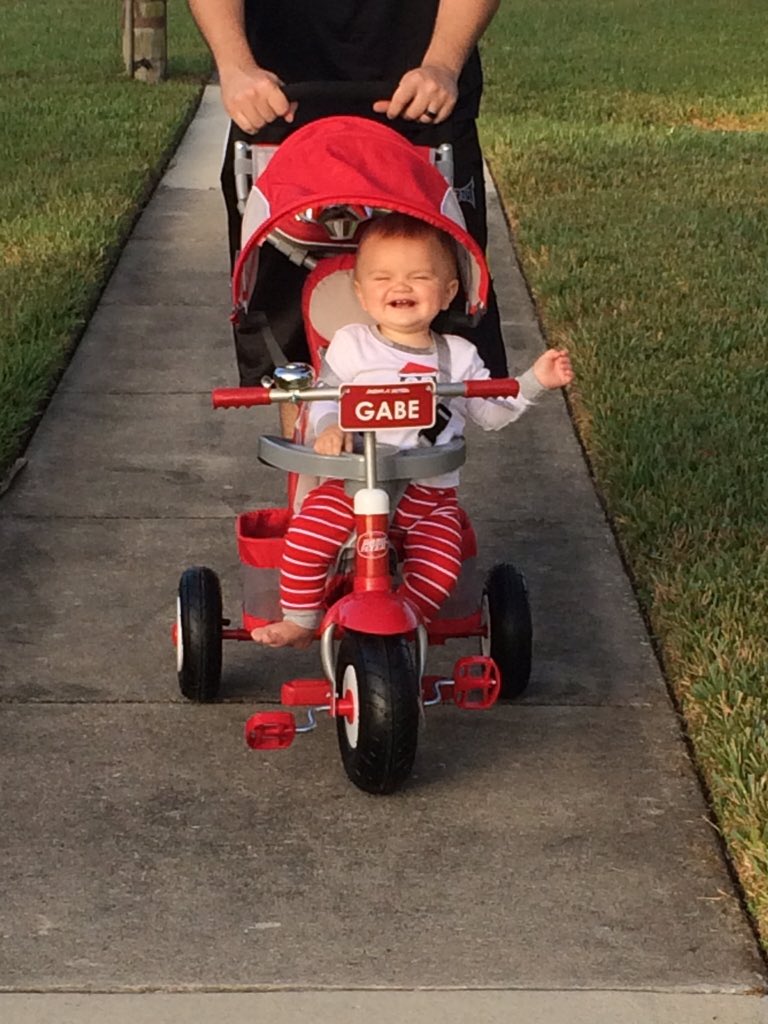 MissPrairieJo's tweet photo. Happiness is a @RadioFlyer customized trike for Christmas! Thank you #radioflyer for the perfect gift! https://t.co/grQ98eAV1I