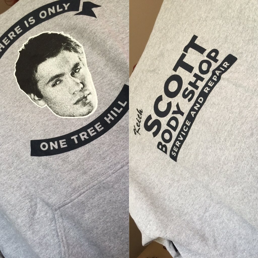 saraoth23's tweet photo. OTH Christmas presents!! Love supporting @ChadMMurray ❤️ #SupportChad #OneTreeHill #KeithScottBodyShop https://t.co/1PKgypRpl4