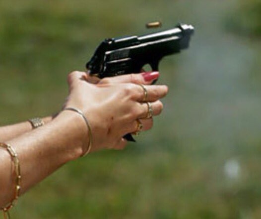 #باقي_المتشابهات

بعد كل الذي ..  إقترفته معك.. من حنين .. ]  استفرغك ِ  [ .. بشهقة رحيل