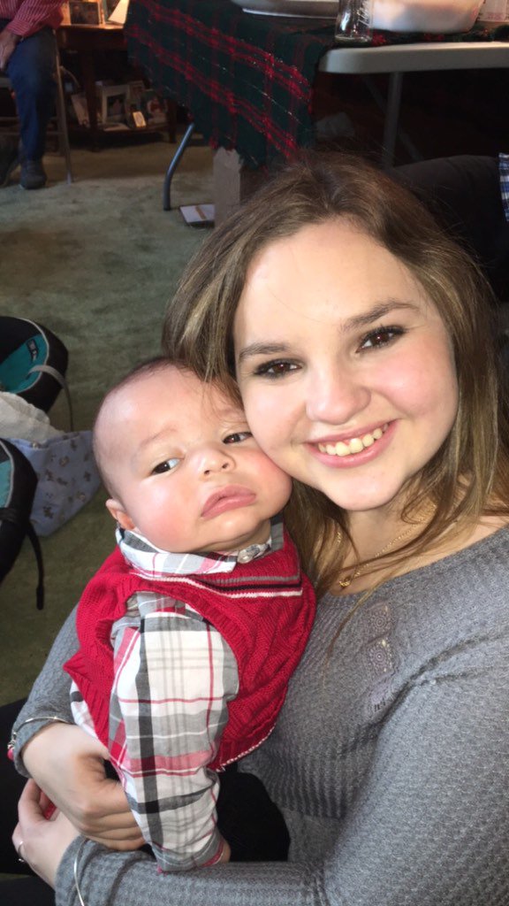 Kathryn_Rondeau's tweet photo. I got my baby fix in today #twins #thirdcousins https://t.co/c44NGERqcQ