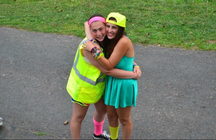 faithehrlich's tweet photo. Happy birthday JLev!! Ily❤️ @julialevy25 https://t.co/mXLkLy7LAa