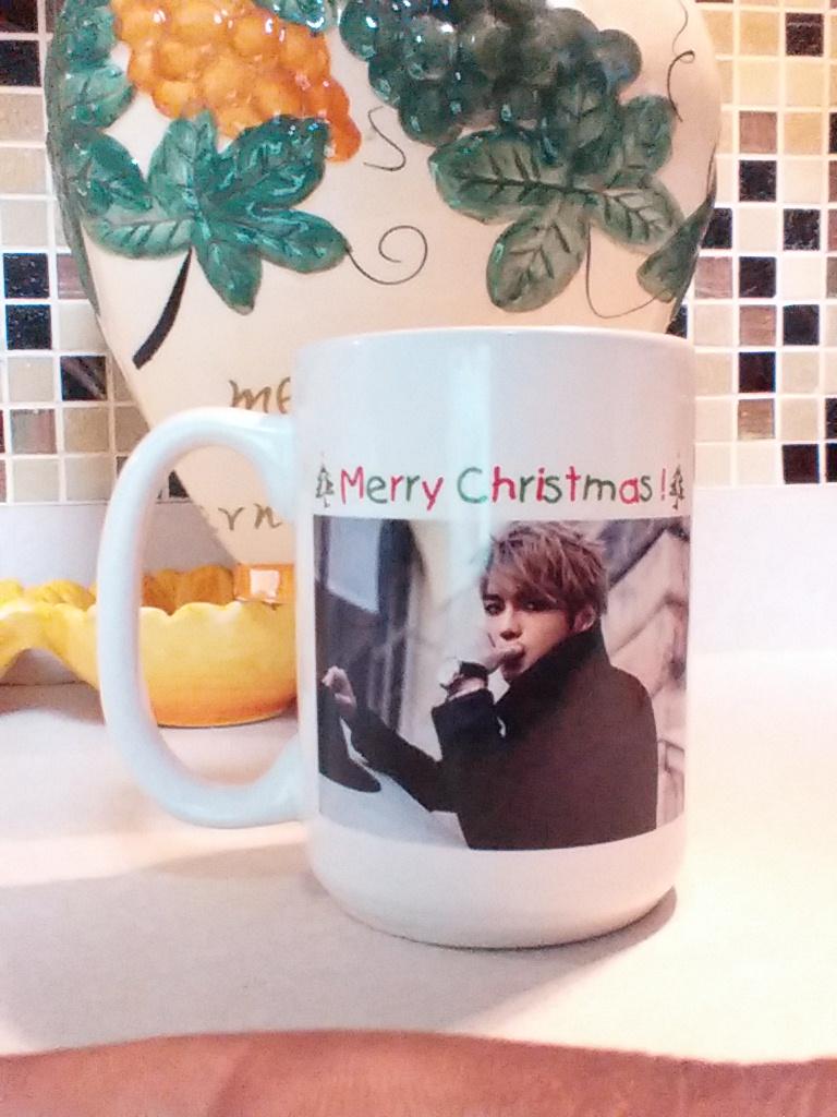 Ja_Negril's tweet photo. Best gift ever!! Kim Jaejoong https://t.co/QESaXZdunh