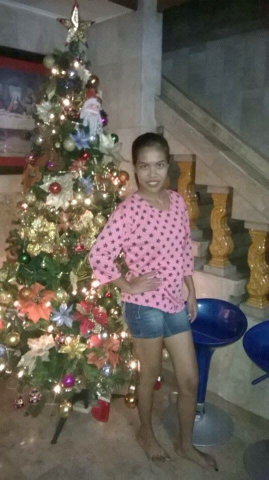 joy_charel's tweet photo. Merry x'mass:) https://t.co/M1lI1scTL7