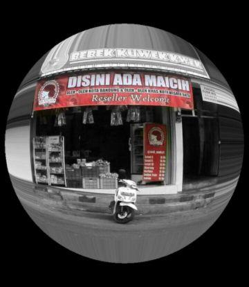 Pusat Oleh_oleh Khas Kota Wisata Batu (sebelah barat alun_alun K.W.B)
Pin : 5BBF5B3A