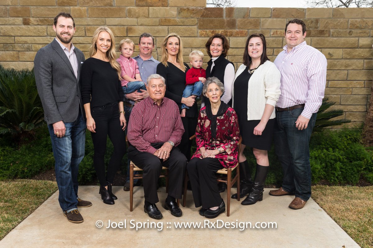 joelspring's tweet image. Styro Steve taking another one for the team. #familyphoto #portrait #digitaltarget #rxdesign #portraiture