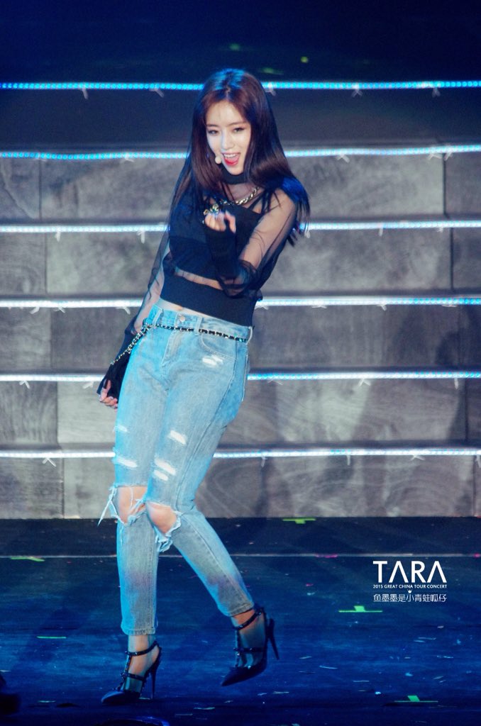 [PIC] [121219] T-ARA @ Guang Zhou Concert CXIvXfpUwAATzJN