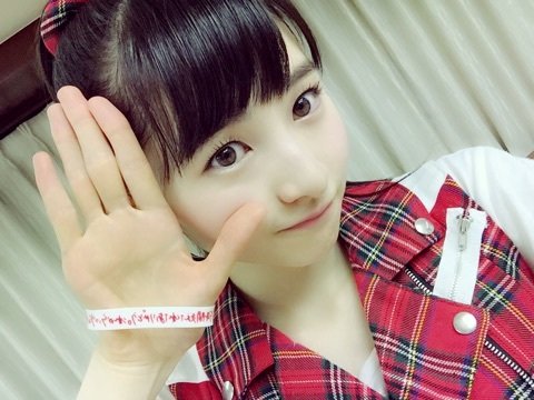 miria201130's tweet photo. @Kakouxx15 @Kakouxx15 
この写真で、アイコンお願いできますか??
赤色の1枚目の左上のような感じではーちんとIDお願いします◝(⑅•ᴗ•⑅)◜..°♡ https://t.co/NuY5mJQrHV