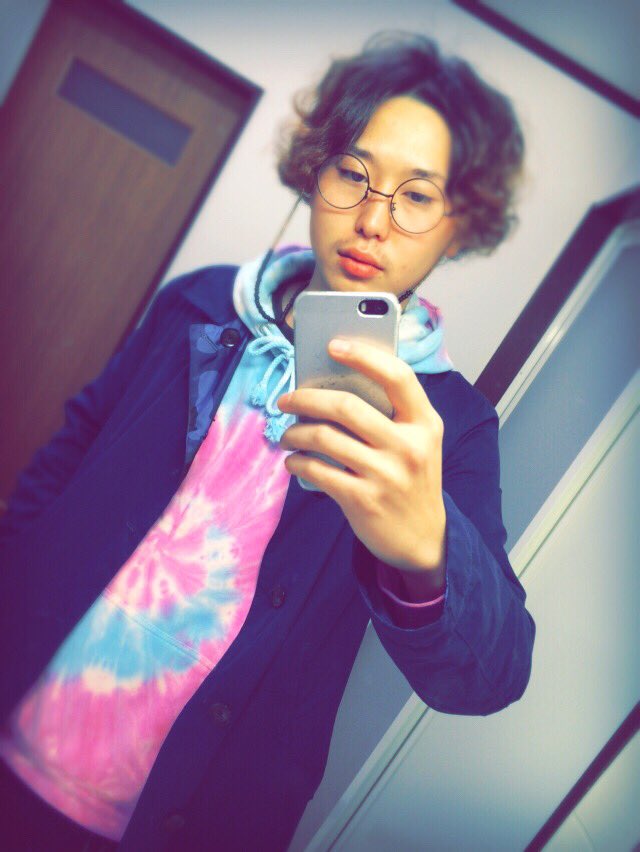 yunoshokei's tweet image. いつもいってるエトフでパーマ当ててきました
ベートーベンです
#真黒部の太陽
#エトフ
#ベートーベン