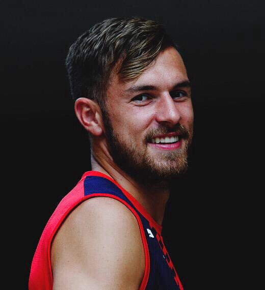 Happy Birthday to Aaron Ramsey who turns 25 today! 