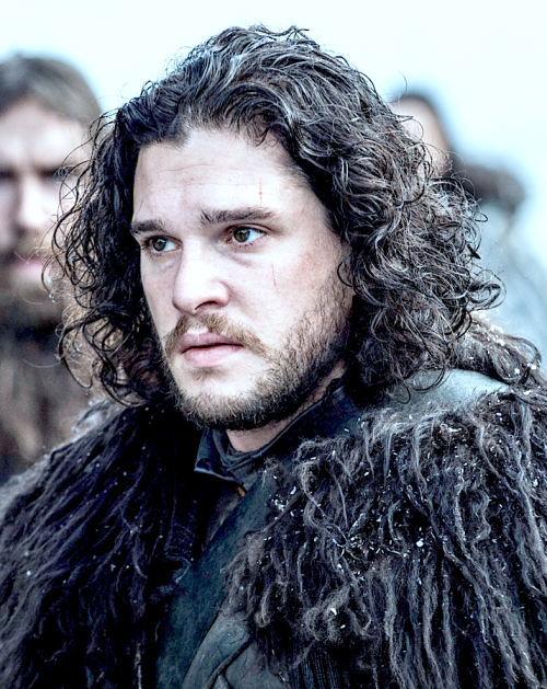 HAPPY BIRTHDAY TO KIT HARINGTON. I IMPATIENTLY  WAIT FOR HIS RETURN ON GAME OF THRONES. 
