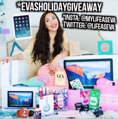 MariaDaniela161's tweet photo. I hope from my soul that I will win, I love you and I appreciate you for all❤️💋
#EvasHolidayGiveaway @lifeaseva 🤗 https://t.co/FSJJhegVK9