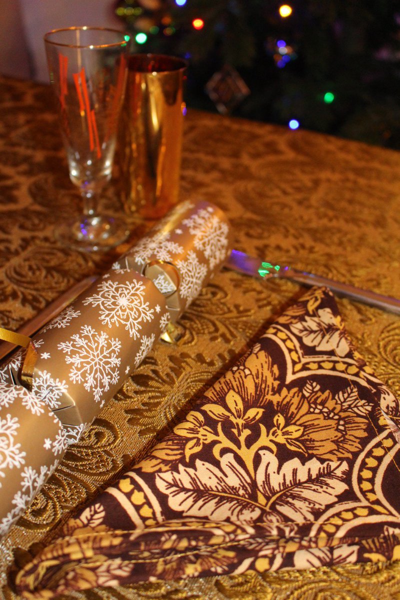 vintage xmas in hyndland rachelceramics.com/2015/12/26/vin…