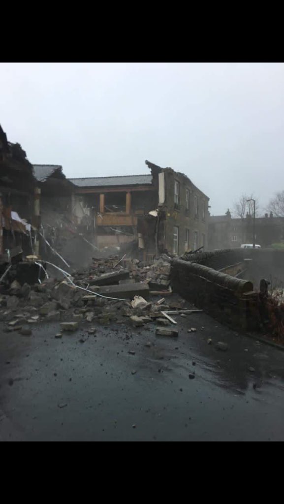 EllioTLeacH11's tweet photo. The waterside has seen better days. #RIP https://t.co/5yPHrfmhG0