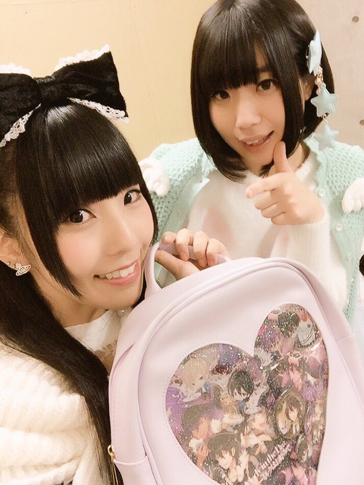 相沢梨紗 スフォリアのプーリップちゃん 先日までは左を見ていたけど 明日行く人はドールちゃんの目にも注目してみてね えいたそ ねむきゅん ヲリサの痛バッグも是非w 25dノスゝメ あんスタ T Co Unehfyvdgk 相沢梨紗 スフォリアのプーリップちゃん 先日までは左を見ていたけど 明日行く人はドールちゃんの目にも注目してみてね えいたそ ねむきゅん ヲリサの痛バッグも是非w 25dノスゝメ あんスタ T Co Unehfyvdgk