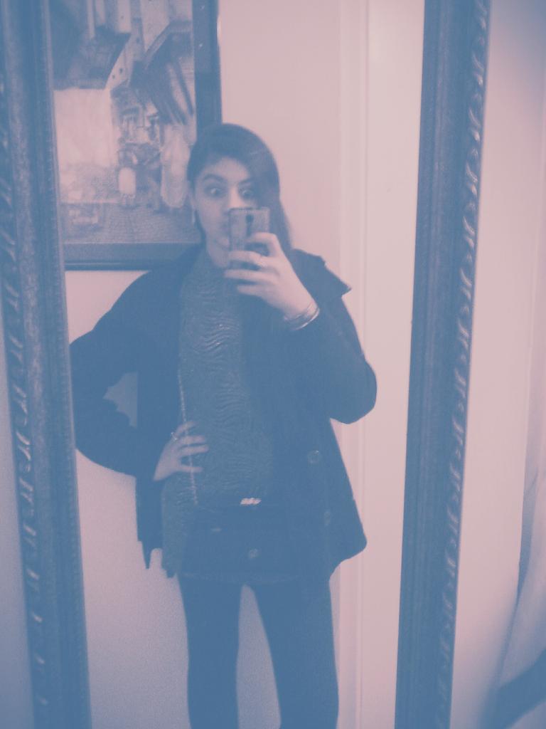 malekmtmt tweet picture