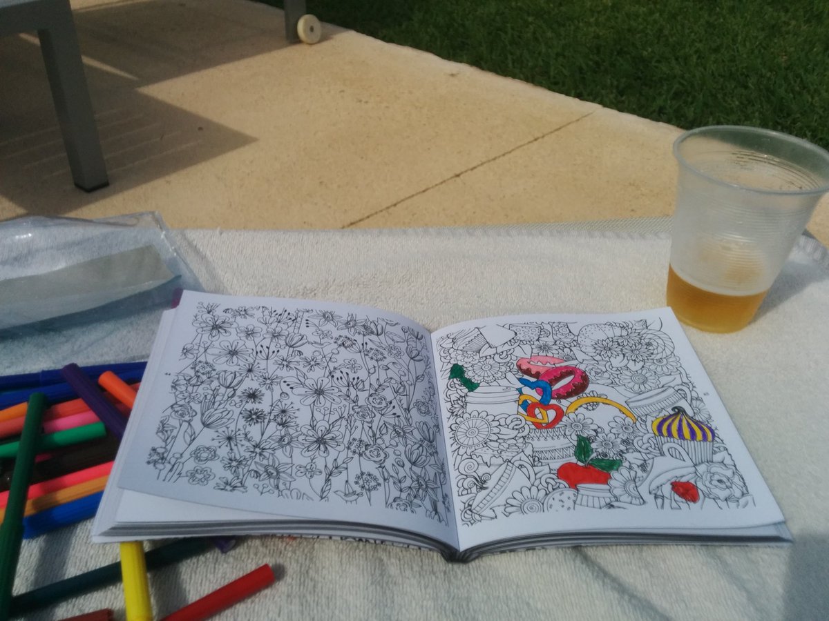 Mister_Fernando's tweet photo. My first attempt at an adults colouring book. #stressful https://t.co/YklD8jJaPo